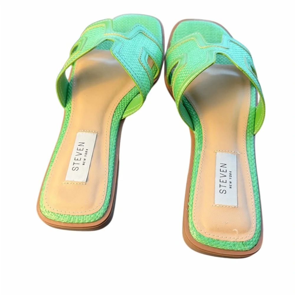 Steve Madden Green Slide Sandals Square Toe Size 6.5 New